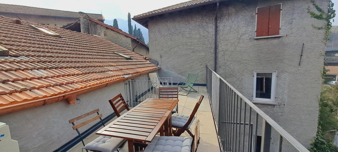 The House On The Bridge- La Casa Sul Ponte Menaggio Exterior foto
